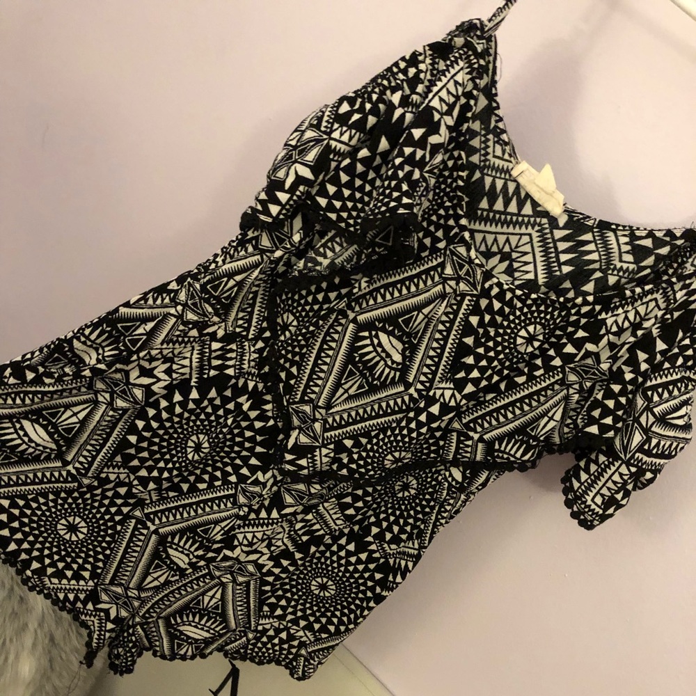 Pacsun romper